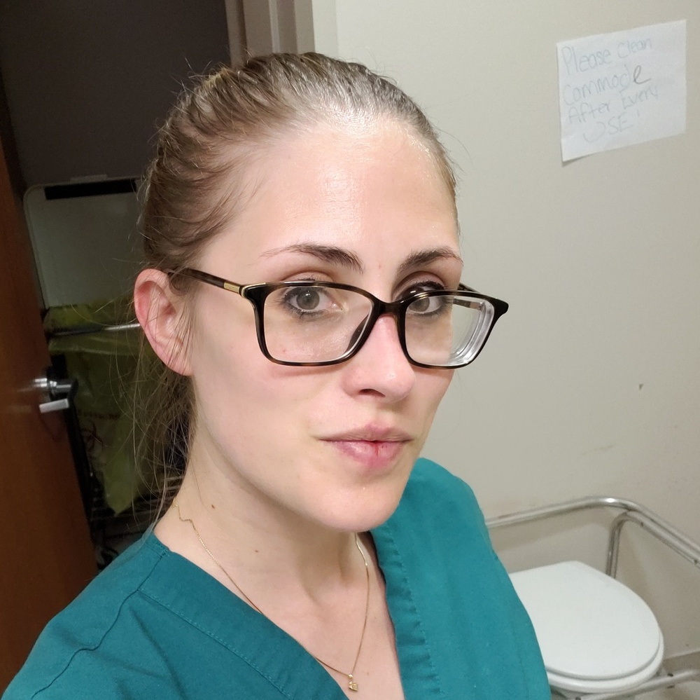 Meet your Posher, Kylia